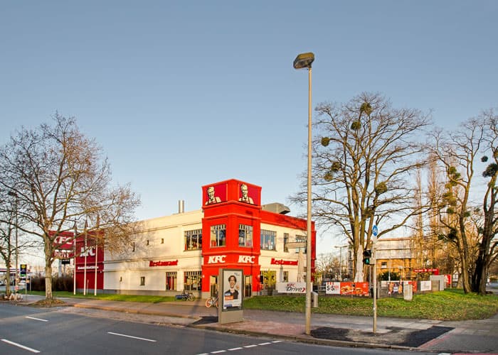 Gewerbegrundstück mit Fast-Food-Restaurant, Vahrenwalder Straße 272 in Hannover